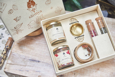 Samādhāna Gift Box - Relaxation & Wellness Collection – Gift Giving on Brown Living™. SKU: Samad_500gms. Img 4.