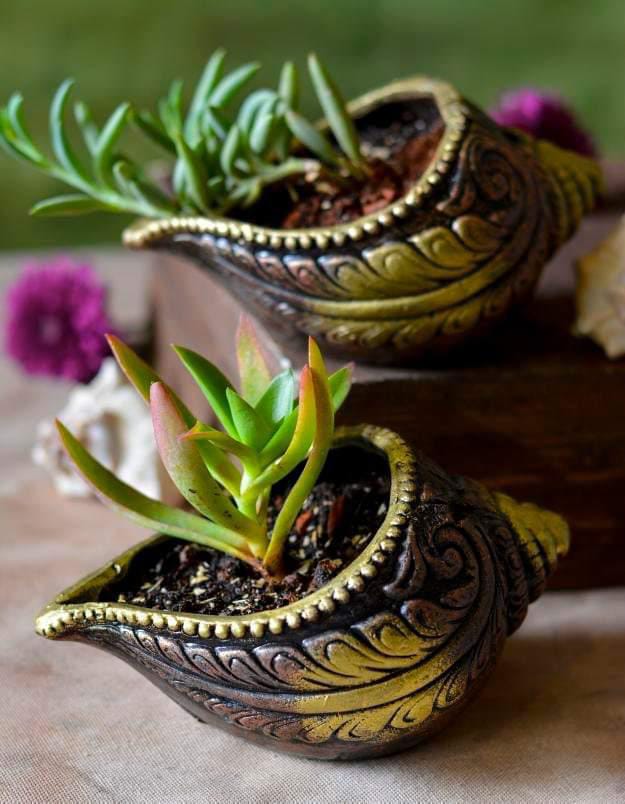 Sankh Planter 5 Inch | Decorative Terracotta Indoor & Outdoor Pot – Home & Garden on Brown Living™. SKU: PL15-2. Img 3.