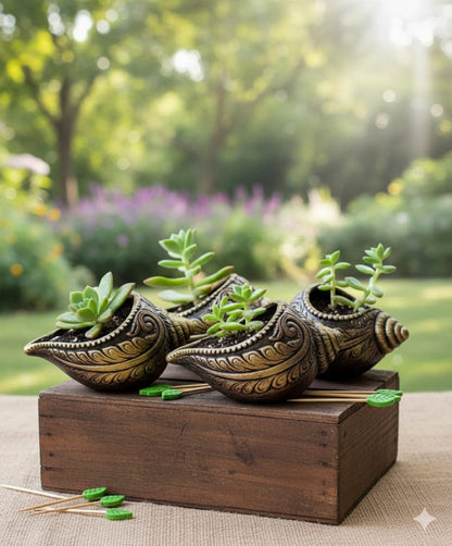 Sankh Planter 5 Inch | Decorative Terracotta Indoor & Outdoor Pot – Home & Garden on Brown Living™. SKU: PL15-8. Img 8.