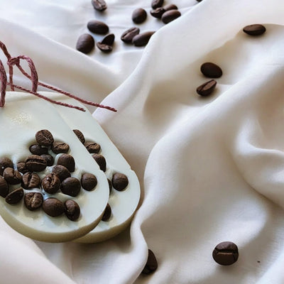 Scented Soy Wax Sachet - Pack of 1 – Candles & Fragrances on Brown Living™. SKU: BL_ASC_WS. Img 2.