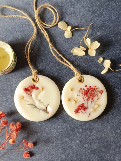 Scented Soywax Air Freshener Sachet - Circle 20g – Candles & Fragrances on Brown Living™. SKU: CTC04305_N. Img 6.