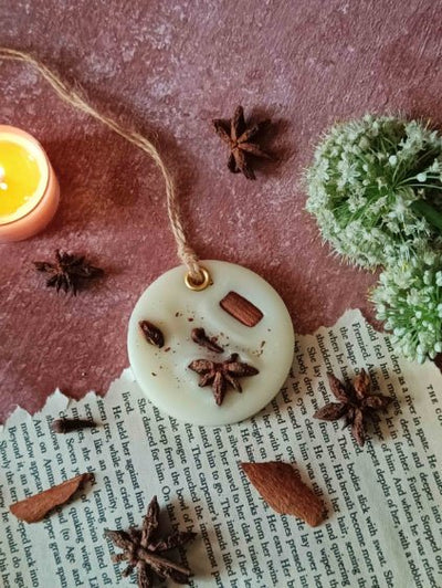 Scented Soywax Air Freshener Sachet - Circle 20g – Candles & Fragrances on Brown Living™. SKU: CTC04303. Img 3.
