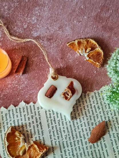 Scented Soywax Air Freshener Sachet - Rain Drop 25g – Candles & Fragrances on Brown Living™. SKU: CTC05302. Img 4.