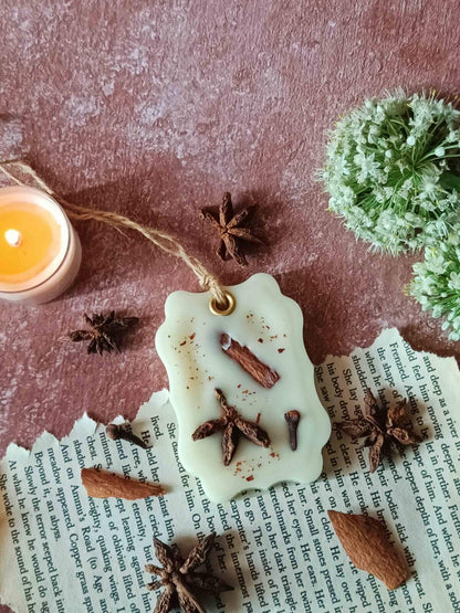 Scented Soywax Air Freshener Sachet - Rectangular Frame 30g – Candles & Fragrances on Brown Living™. SKU: CTC054042924. Img 2.