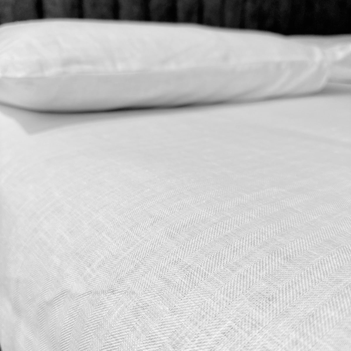 Shwet - Pure White Hemp Bedsheet with Pillow Cases | Verified Sustainable by Brown Living™