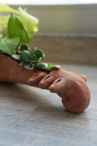 Sitar Vibe Earthen Planter – Pots & Planters on Brown Living™. SKU: A0_plt_0024. Img 5.