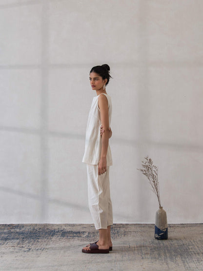 Sleeveless Ivory Khadi Top for Women – Womens Top on Brown Living™. SKU: DCSS25T02S. Img 7.