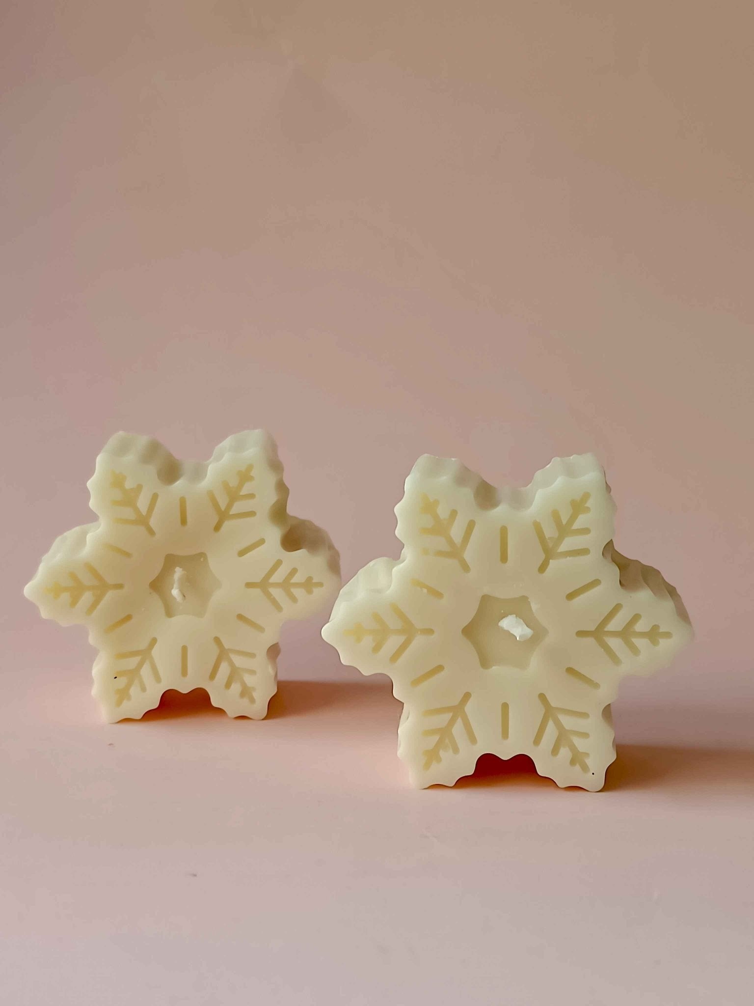 Snowflake Hand - Poured Festive Decorative Soy Wax Candles –Set of 2 – Candles & Fragrances on Brown Living™. SKU: SNWC25. Img 2.