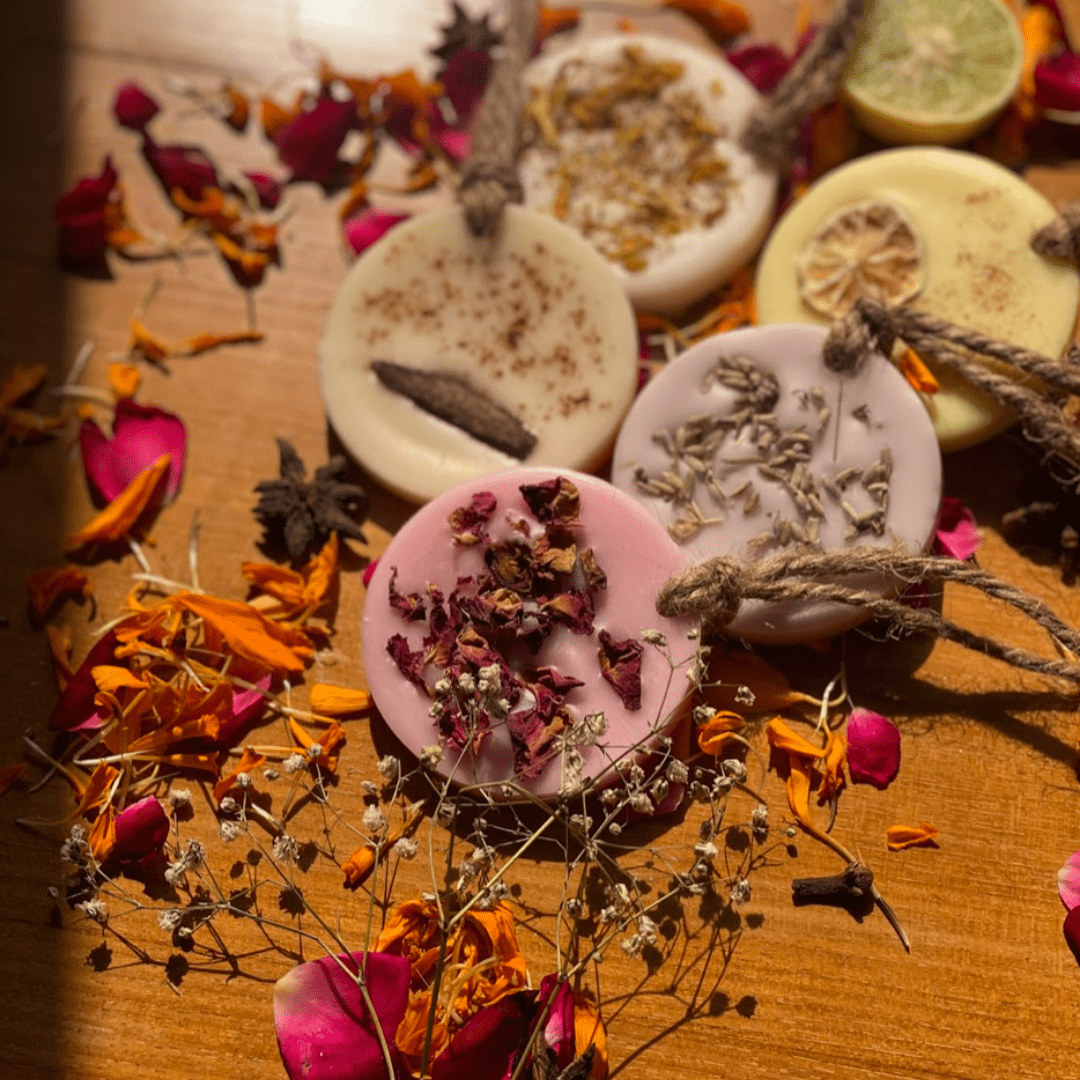 Soy Wax Air Freshener| Aalay Itr ~ Variety Pack – Candles & Fragrances by Pravaah India available on Brown Living™. 5 Small . SKU: AR006_5S_BL. Img 1.