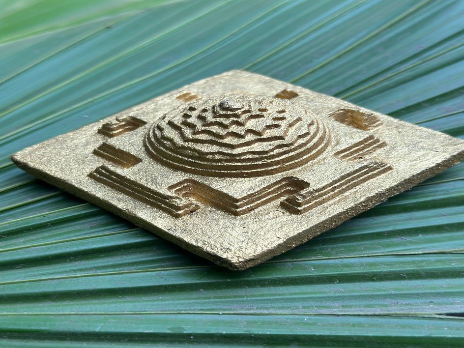 Sri Yantra – Sacred Geometric Spiritual Symbol – Religious Items on Brown Living™. SKU: CD112. Img 3.