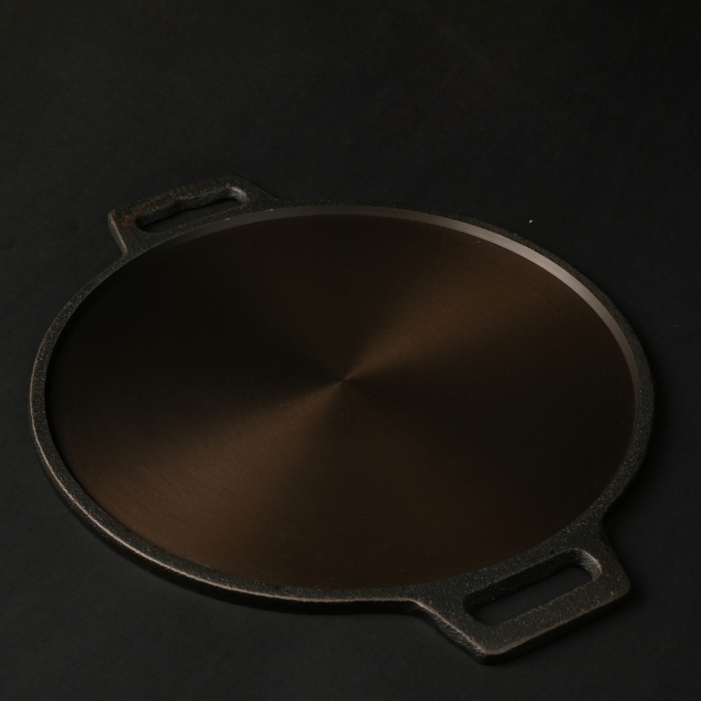Super Smooth Handmade Cast Iron Dosa Tawa (Large Paper Roast) – Cookware on Brown Living™. SKU: CastIron - Dosa - Tawa2300g - packof13757. Img 3.