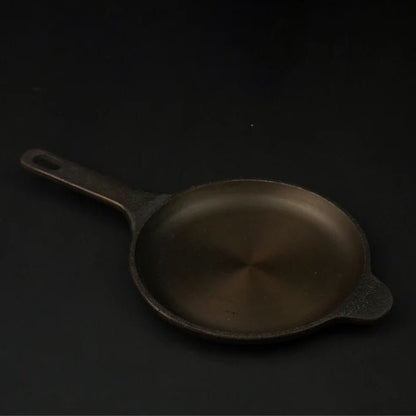 Super Smooth Handmade Cast Iron Omelette Pan – Cookware on Brown Living™. SKU: CastIron - Omelette - pan - 1800g - packof1. Img 2.