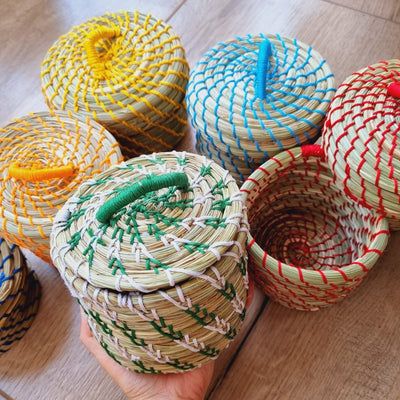 100% Eco - Friendly Handcrafted Sabai Grass Basket By Tribal Community – Baskets & Boxes on Brown Living™. SKU: Ruby14106. Img 3.