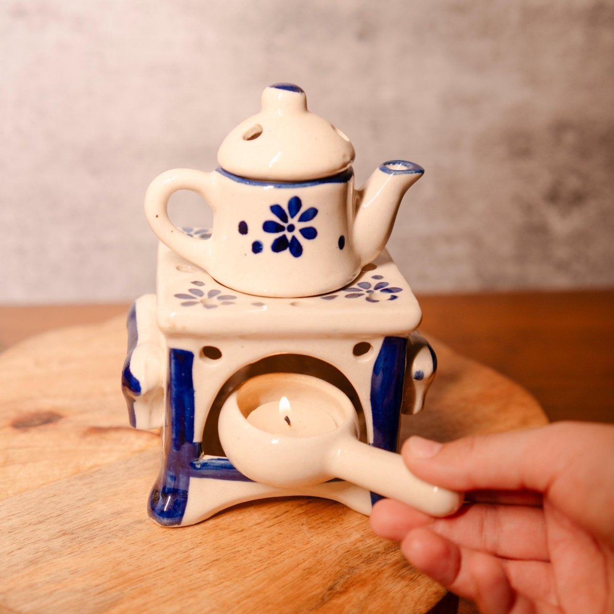 Aroma Diffuser - Natural Home Fragrance Essential | Verified Sustainable by Brown Living™