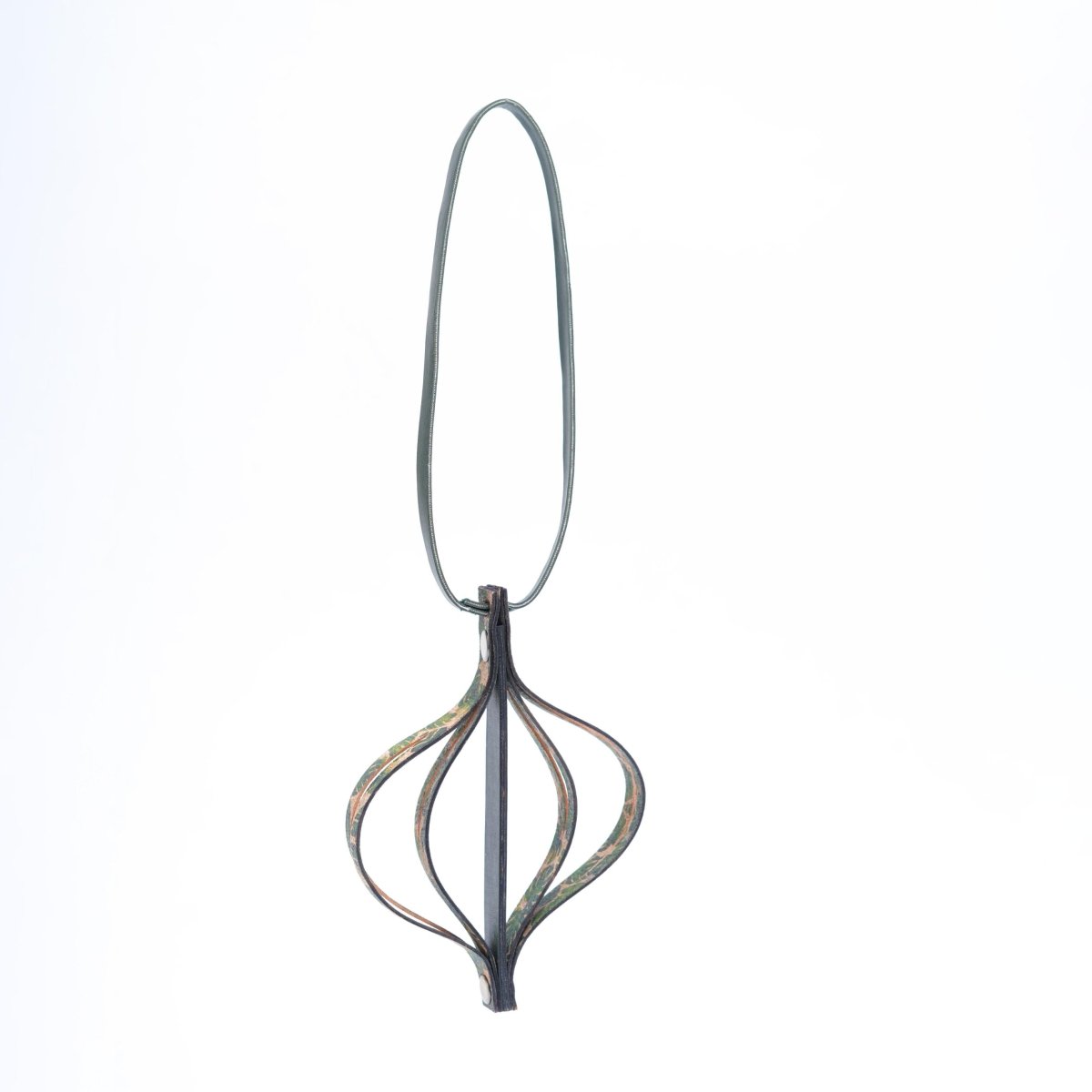 Banana Leather & Cork Festive Decor Handcrafted Christmas Lantern (Green) – Decor & Artefacts on Brown Living™. SKU: XMGH1012. Img 4.
