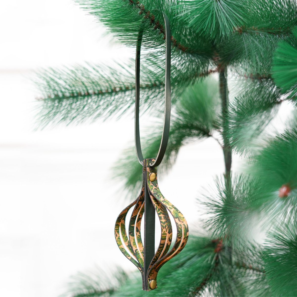 Banana Leather & Cork Festive Decor Handcrafted Christmas Lantern (Green) – Decor & Artefacts on Brown Living™. SKU: XMGH1012. Img 2.