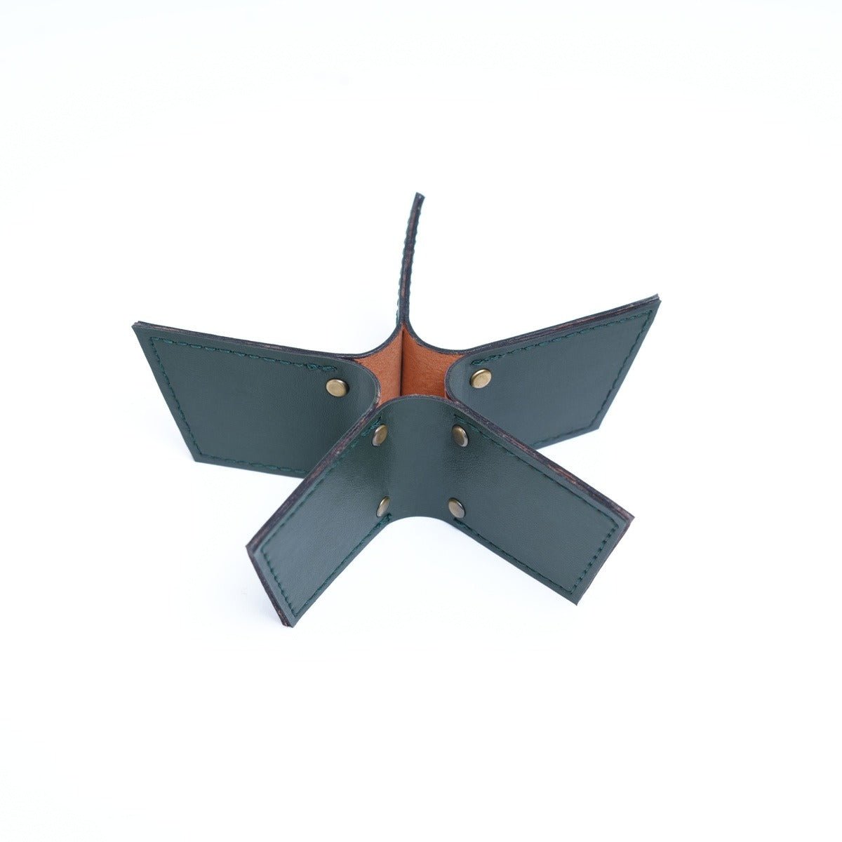 Banana Leather Festive Decor Handcrafted Christmas Candleholder (Green) – Decor & Artefacts on Brown Living™. SKU: XMGH1010. Img 4.