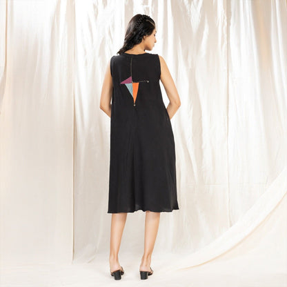 Black Triangular Tales - Knee Length Dress | Verified Sustainable by Brown Living™