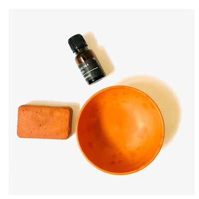 Cinnamon Vanilla Claystone Aroma Diffuser - Warm & Cozy Scent – Candles & Fragrances on Brown Living™. SKU: RDCSMNBLKCNVL1. Img 3.