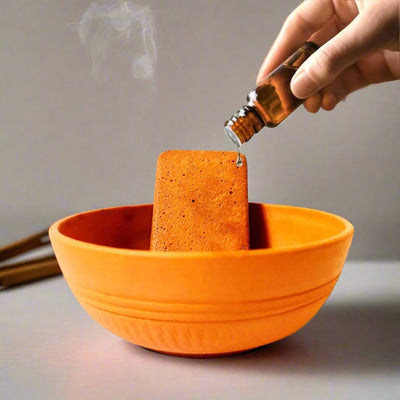 Cinnamon Vanilla Claystone Aroma Diffuser - Warm & Cozy Scent – Candles & Fragrances on Brown Living™. SKU: RDCSMNBLKCNVL1. Img 2.