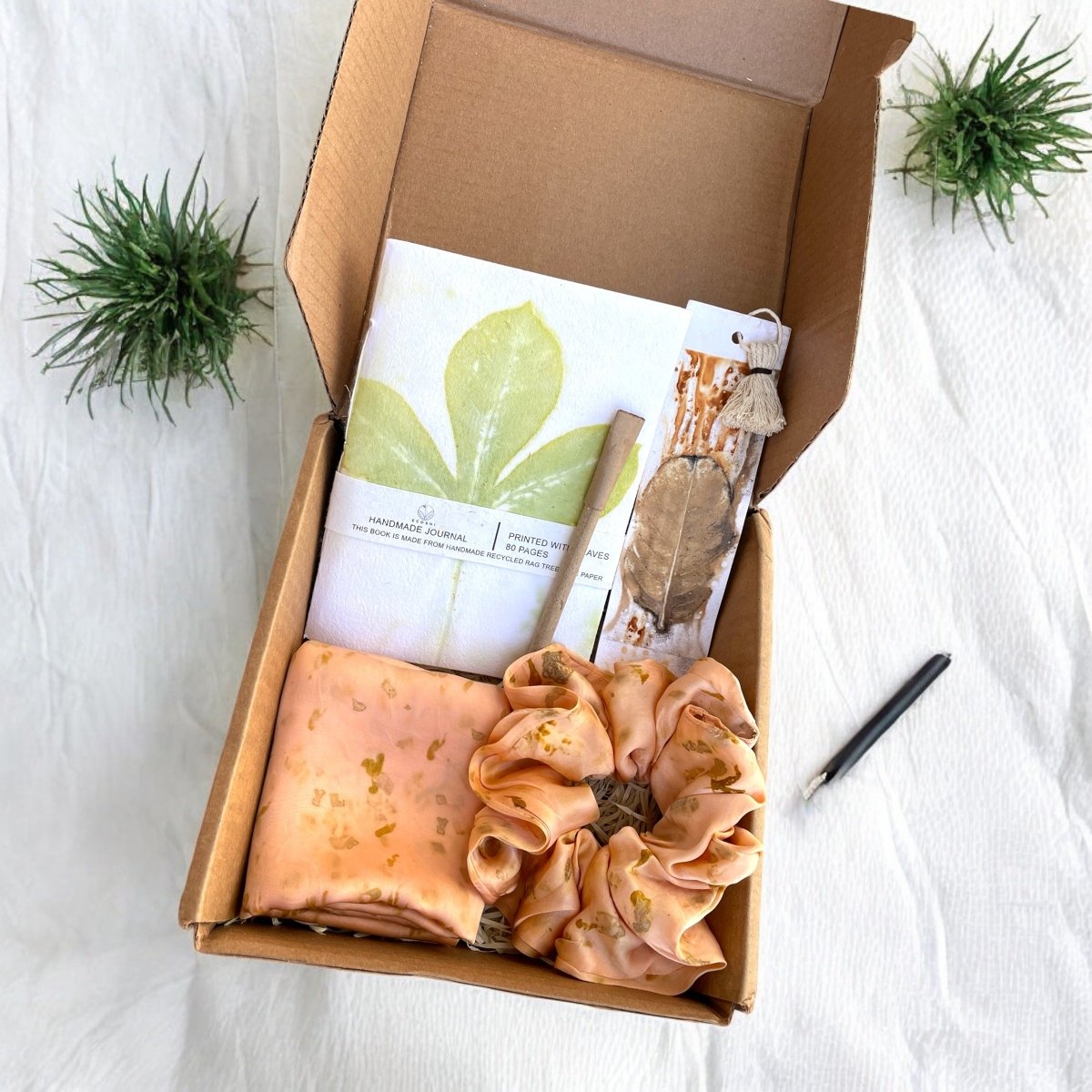 Eco - friendly Gift Box - Earth & Petal | Verified Sustainable by Brown Living™