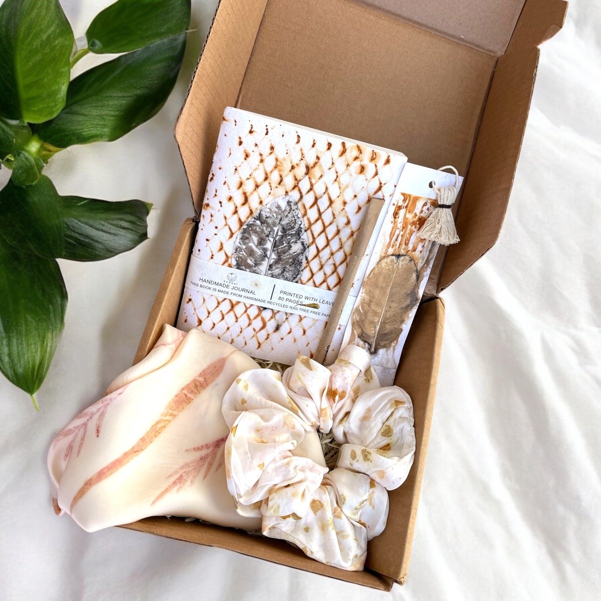 Eco - friendly Gift Box - Leafy Grace | Verified Sustainable by Brown Living™