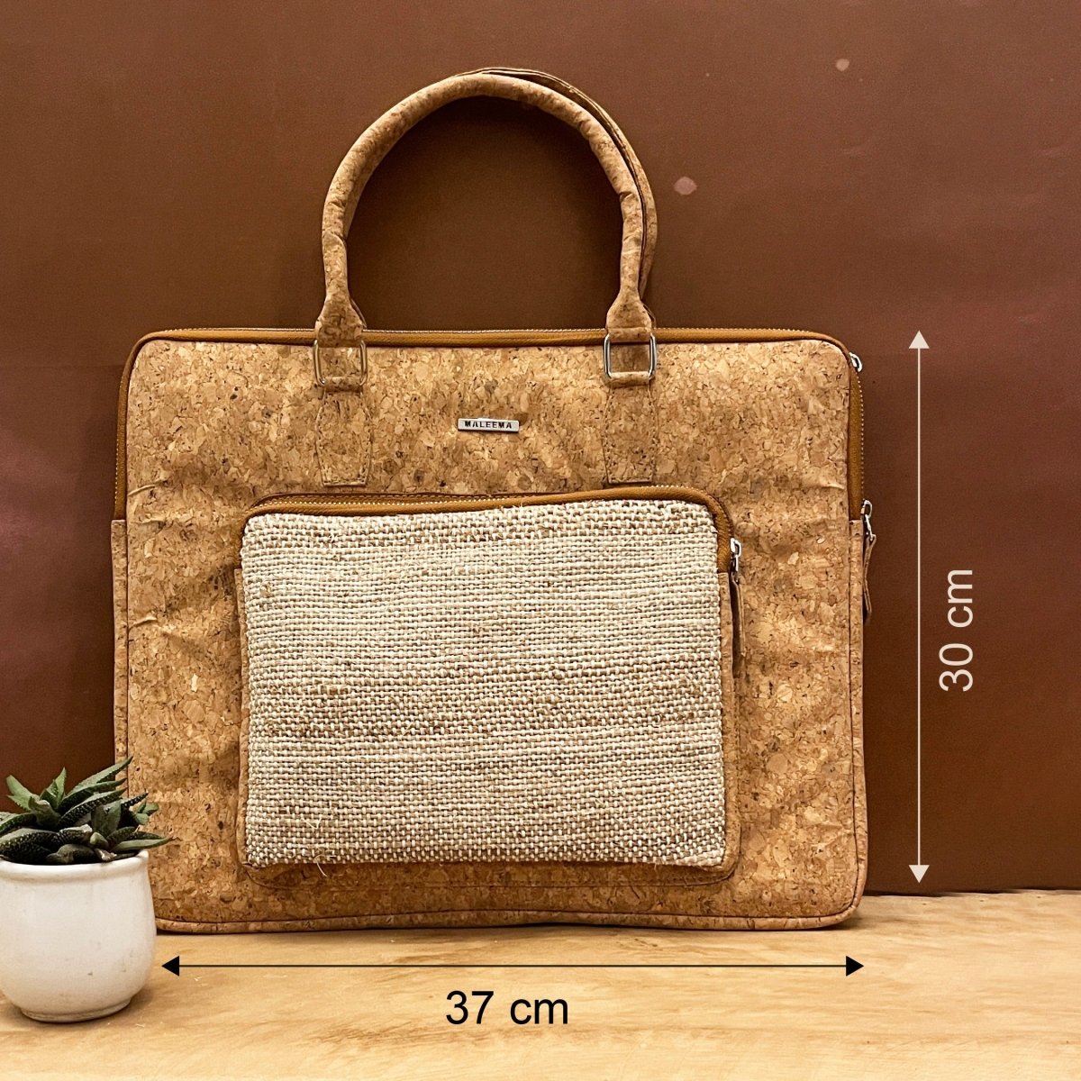 Eco Tech Bags – Modern & Sustainable Laptop & Gadget Bags | Verified Sustainable by Brown Living™