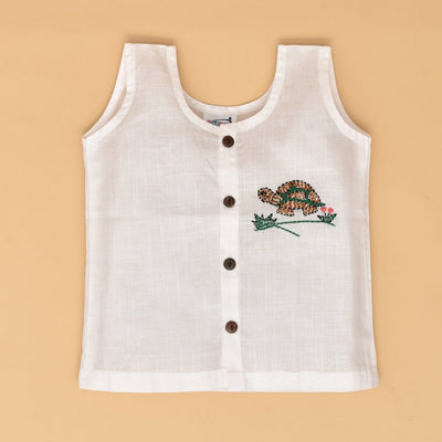 Forest Friends Trio Jabla (Tortoise, Owl and Frog Design) - Pure Cotton Baby Jabla Set of 3 – Kids Shirts on Brown Living™. SKU: STRCOTWHIFOJAB14 - TOF - S. Img 24.