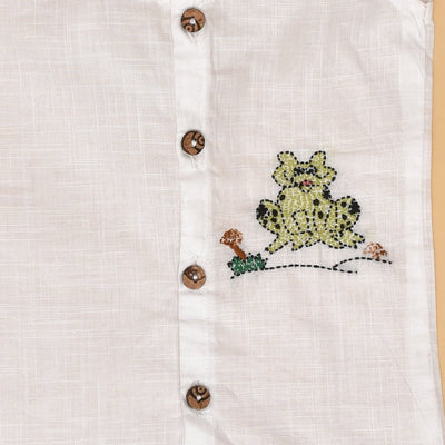 Forest Friends Trio Jabla (Tortoise, Owl and Frog Design) - Pure Cotton Baby Jabla Set of 3 – Kids Shirts on Brown Living™. SKU: STRCOTWHIFOJAB14 - TOF - S. Img 4.