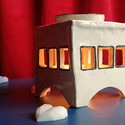 Glaze & Maze Wax Diffuser Set – Fragrance Diffusers on Brown Living™. SKU: CWD1. Img 1.