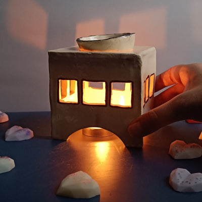 Glaze & Maze Wax Diffuser Set – Fragrance Diffusers on Brown Living™. SKU: CWD1. Img 2.