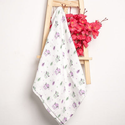 Ultra - Soft Muslin Baby Swaddle - Set of 5 | GOTS Certified – Baby Swaddle on Brown Living™. SKU: SWADOWLGFELPANRNB5. Img 4.