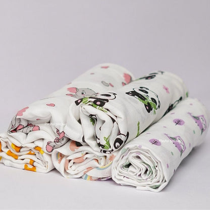 GOTs Certified Ultra - Soft Muslin Baby Swaddle - Set Of 5 (39 x 39 inches) | Verified Sustainable by Brown Living™