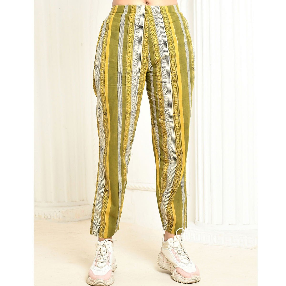 Jasmine Green Handprinted Women's Cotton Pant | Verified Sustainable by Brown Living™