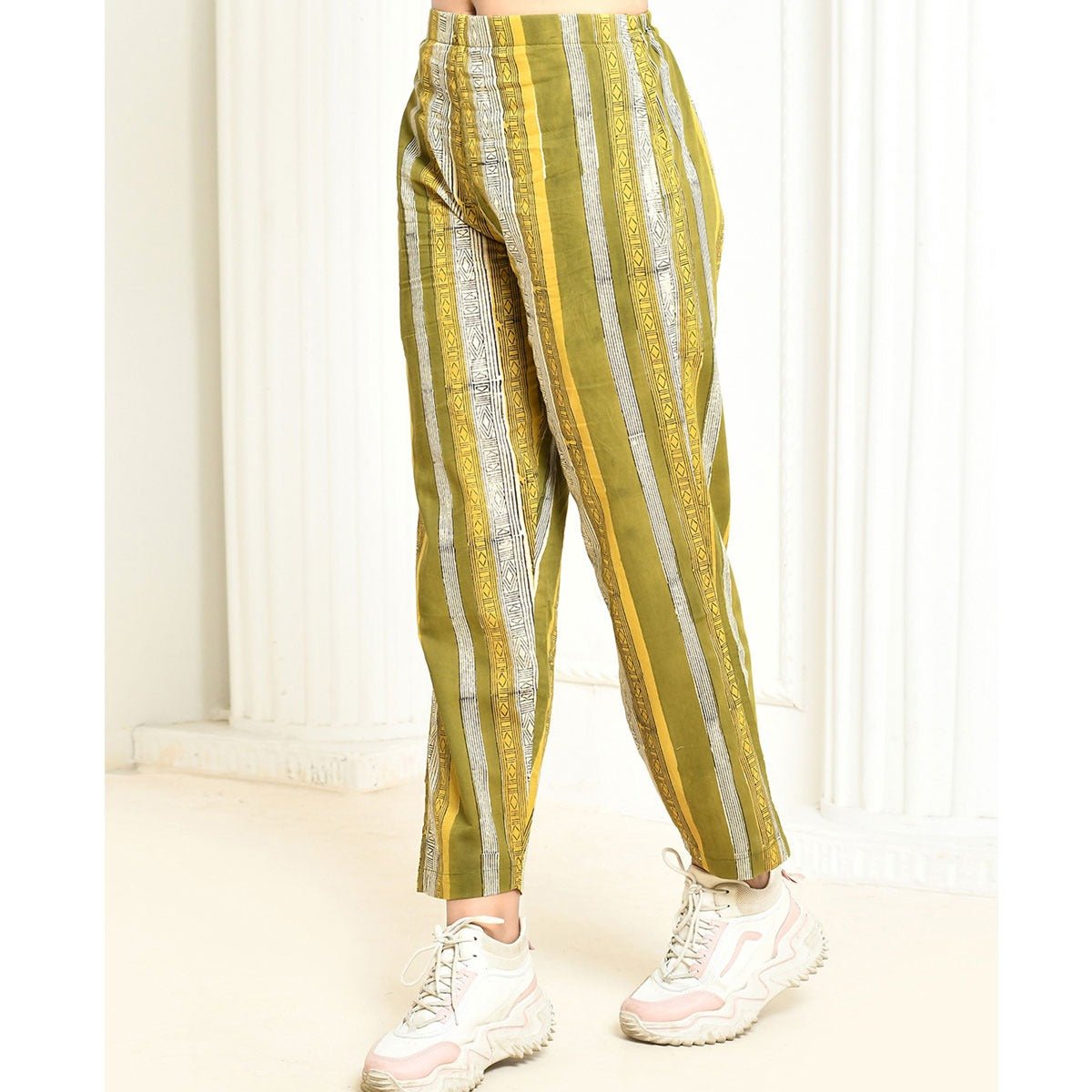 Jasmine Green Handprinted Women's Cotton Pant | Verified Sustainable by Brown Living™