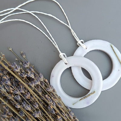 Lavender Wax Sachet – Candles & Fragrances on Brown Living™. SKU: CTC05411. Img 10.