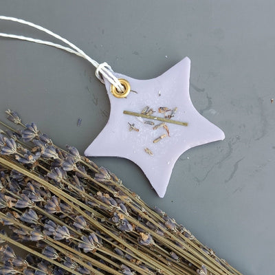 Lavender Wax Sachet – Candles & Fragrances on Brown Living™. SKU: CTC05408. Img 7.