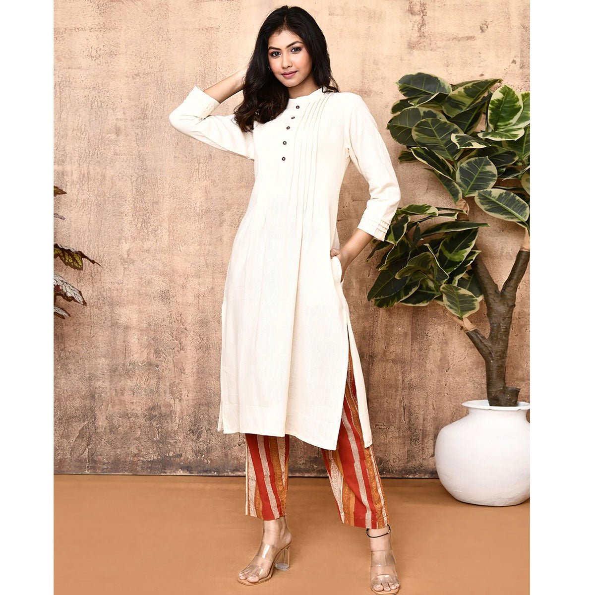 Luna Off White Handloom Kurta Set | Verified Sustainable by Brown Living™