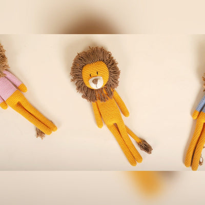 Mango Man Leo the Lion – Crochet Doll for Babies – Dolls & Dollhouses on Brown Living™. SKU: CLLO. Img 4.