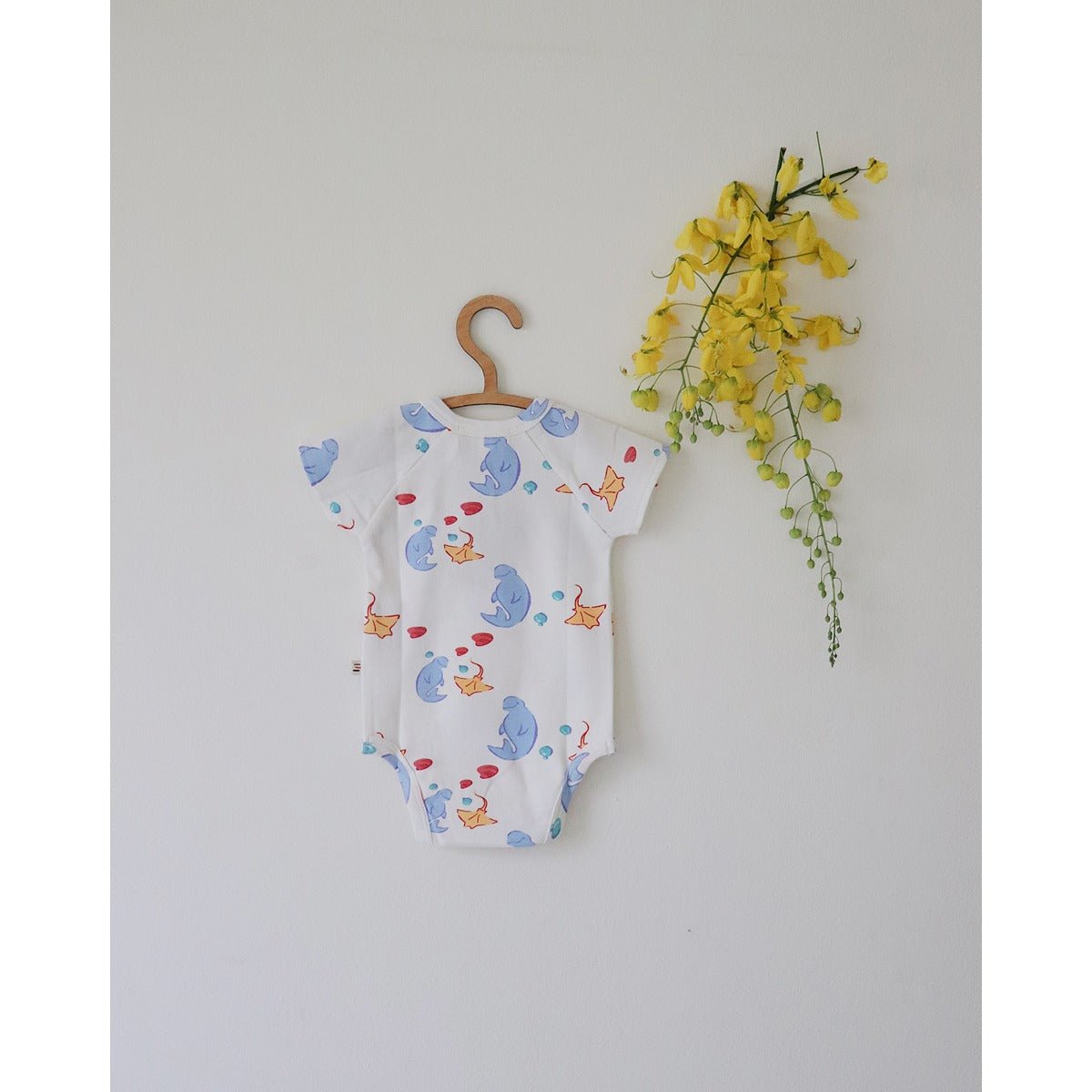 Manta Ray Breathable Organic Cotton Baby Bodysuit – Classic | Verified Sustainable by Brown Living™