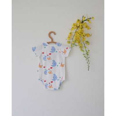 Manta Ray Breathable Organic Cotton Baby Bodysuit – Classic – Kids Onesies on Brown Living™. SKU: AC - 03 - 0003/0 - 3M. Img 5.