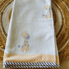 Muslin Kids Blanket – 3 - Layer – 40x40 – Giraffe Print – Lightweight – Bedding on Brown Living™. SKU: 3DDOGIRAF4040. Img 4.