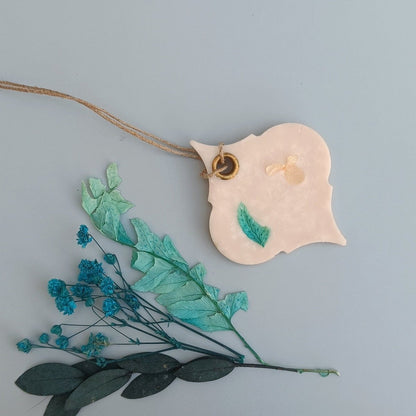 Nag Champa Wax Sachet – Candles & Fragrances on Brown Living™. SKU: NCWS05. Img 5.