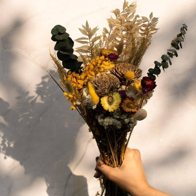 Naturally Dried Timeless Petal Bunch – Decor & Artefacts on Brown Living™. SKU: 21. Img 1.