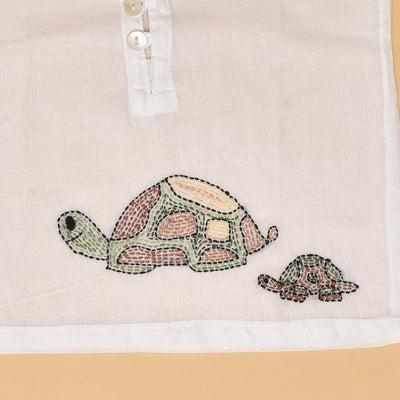 Ocean Friends Baby Jabla (Turtle and Sea Creatures) - Pure Mulmul Baby Jabla Set of 2 – Kids Shirts on Brown Living™. SKU: STRMULFOJAB09 - S. Img 40.