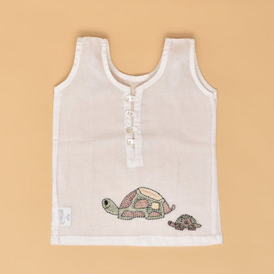 Ocean Friends Baby Jabla (Turtle and Sea Creatures) - Pure Mulmul Baby Jabla Set of 2 – Kids Shirts on Brown Living™. SKU: STRMULFOJAB09 - S. Img 32.