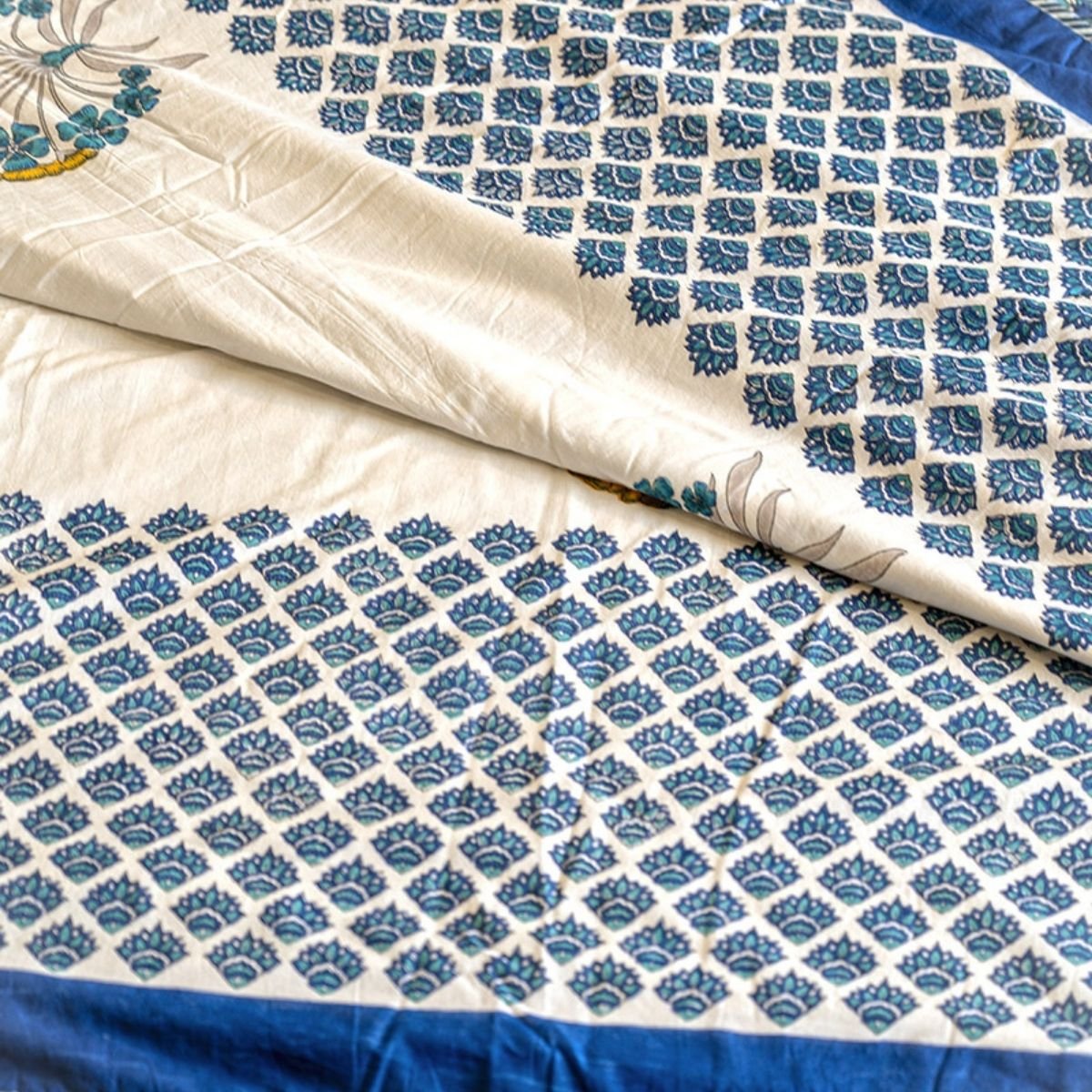 Organic Cotton Elegant King Size Dohar | Verified Sustainable by Brown Living™