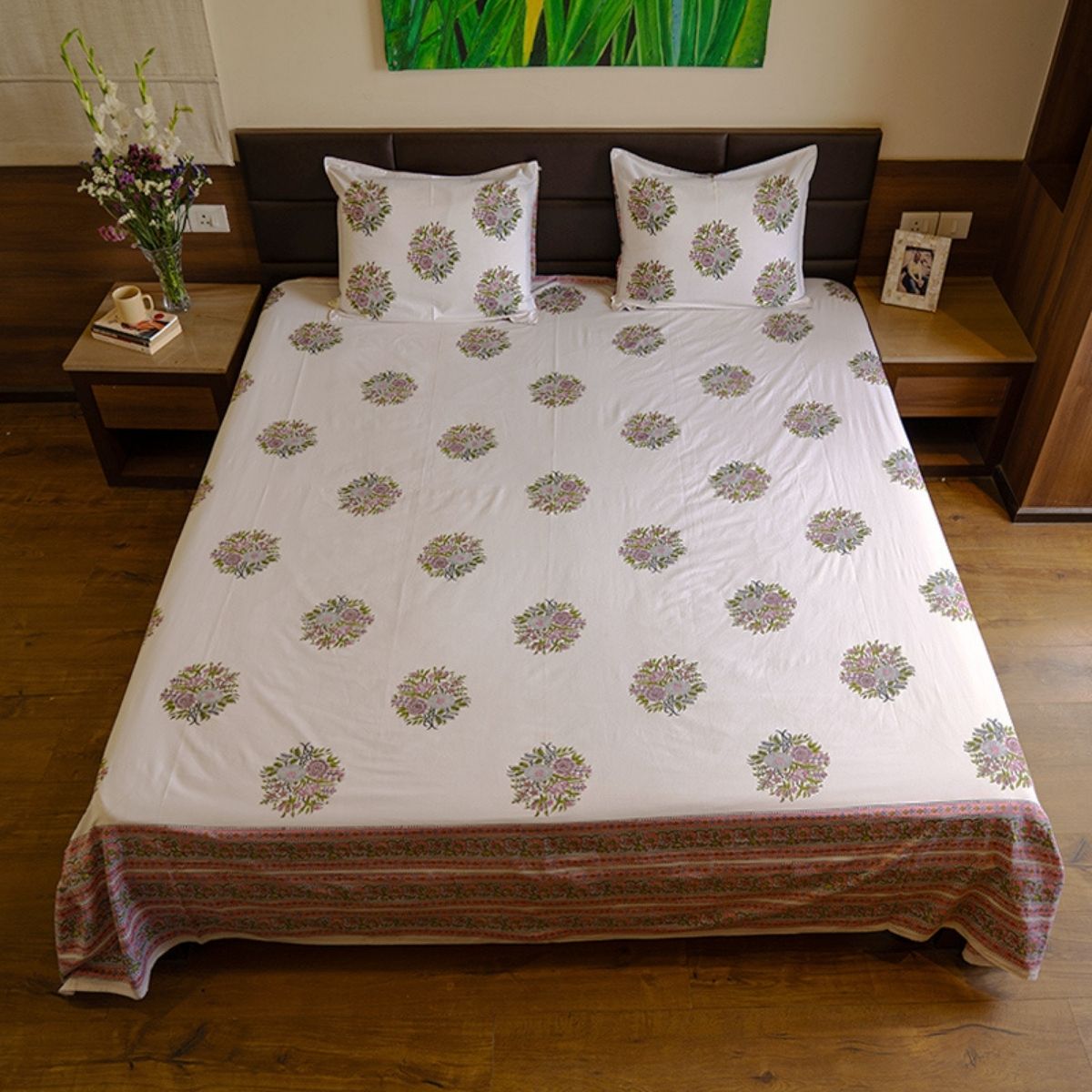 Organic Cotton Multicolor Ethnic Floral Bedsheet | Verified Sustainable by Brown Living™