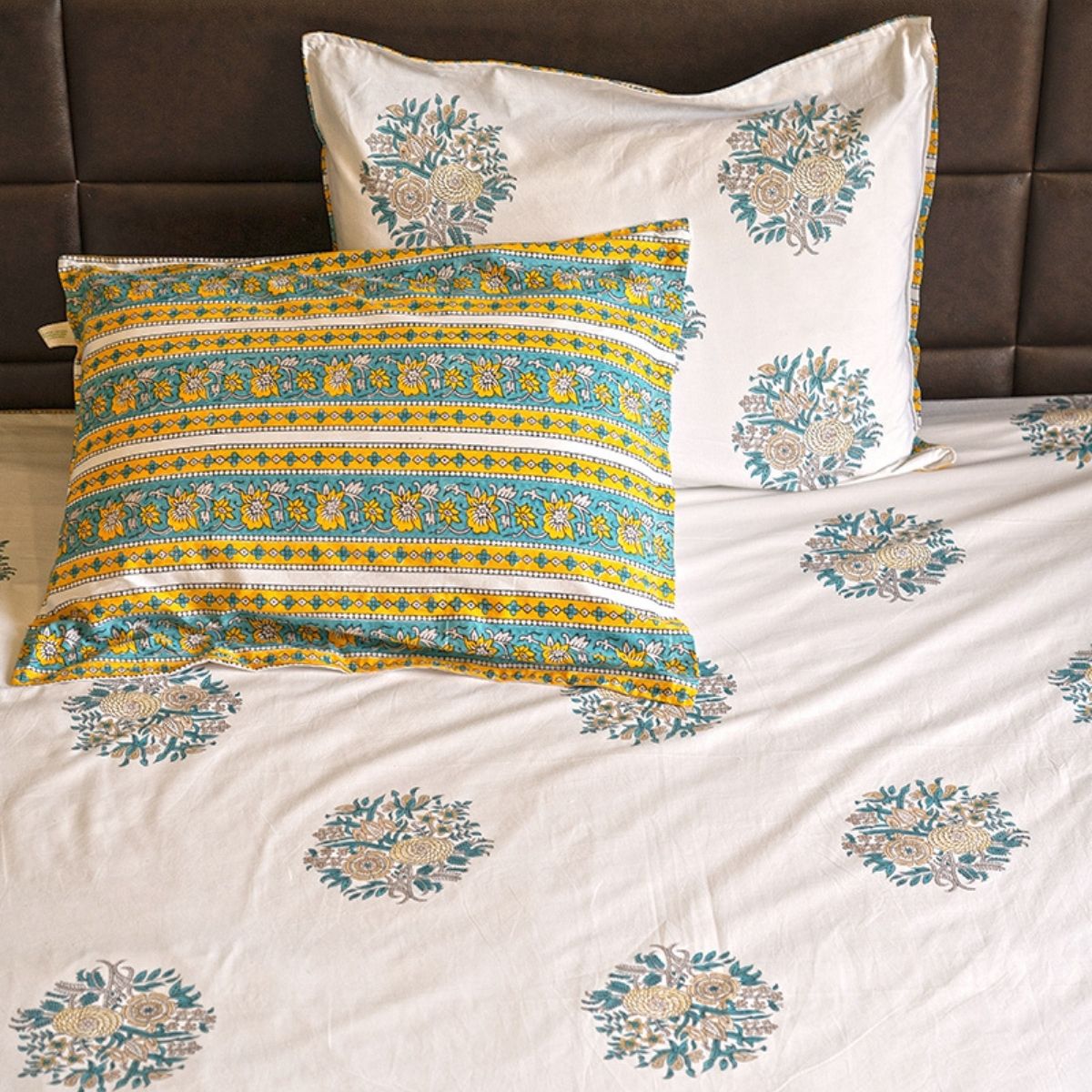 Organic Cotton Multicolor Ethnic Floral Bedsheet Set | Verified Sustainable by Brown Living™