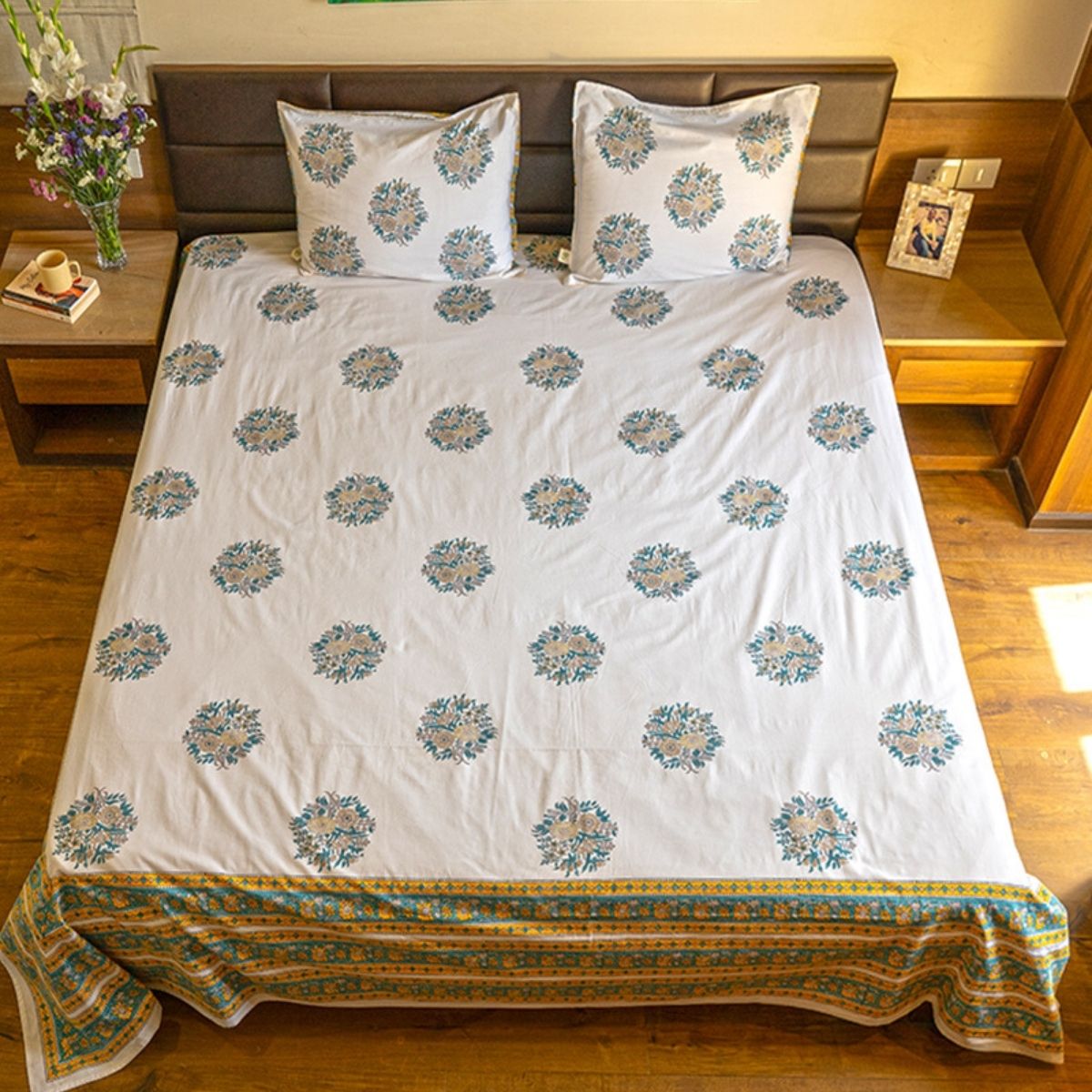 Organic Cotton Multicolor Ethnic Floral Bedsheet Set | Verified Sustainable by Brown Living™